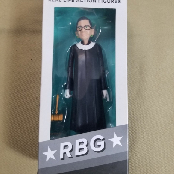 Collectible Justice Ruth Bader Ginsburg RBG Real Life Action Figure Doll NEW BOX - Picture 3 of 6